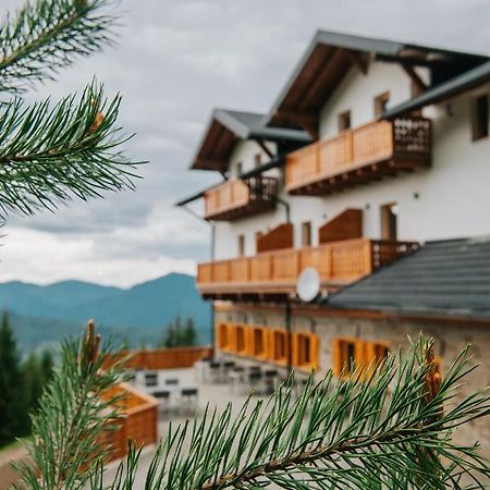 Cabana Fantanele Ceahlău Buitenkant foto